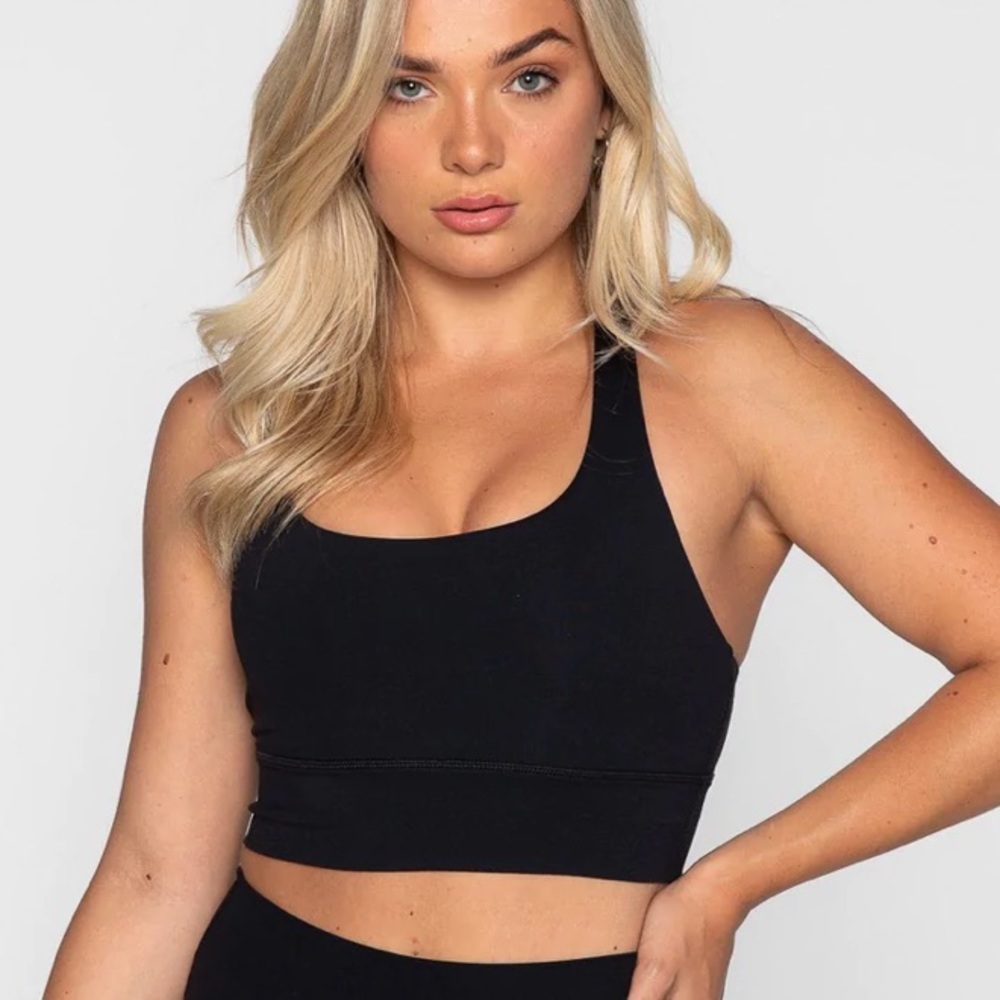 Muscle Republic NWT Womens Luxe Strappy Sports Bra in Black Size XS